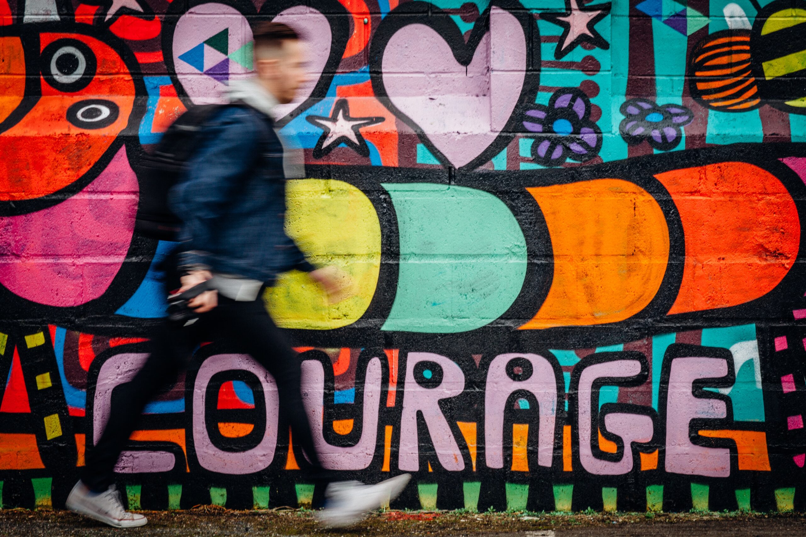 oliver-cole-0hQATQI7F7Q-unsplash